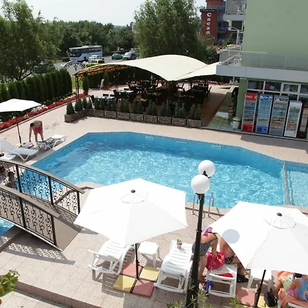 Zaara Hotel